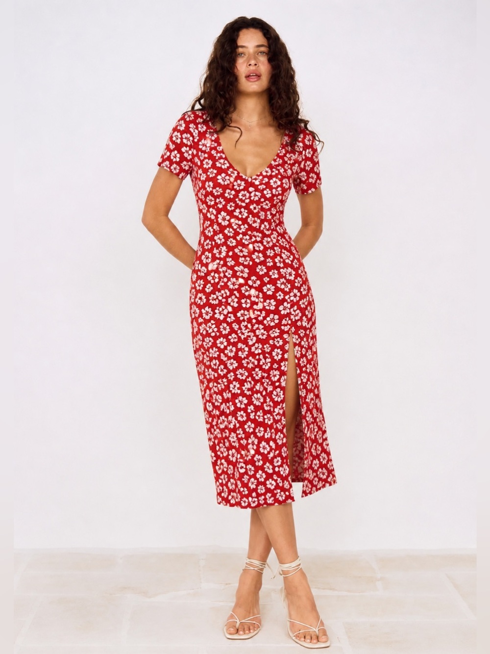 MinkPink Between You And I Midi Floral Dress in Red/White Sz. Small